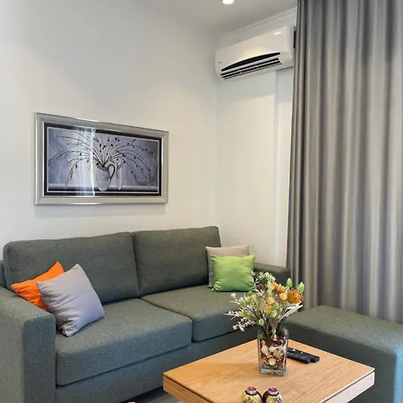 Apartament George Himara
