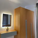George Apartman