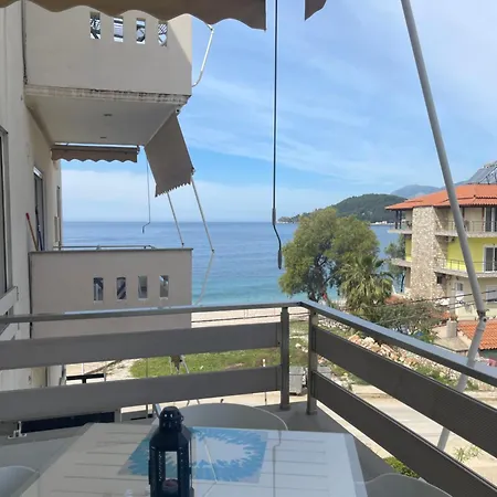George Appartement Himare